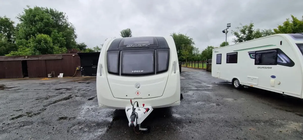 Swift Vouge Island Bed caravan - Image 2