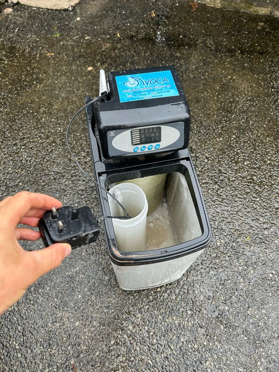 Water softener - Image 1