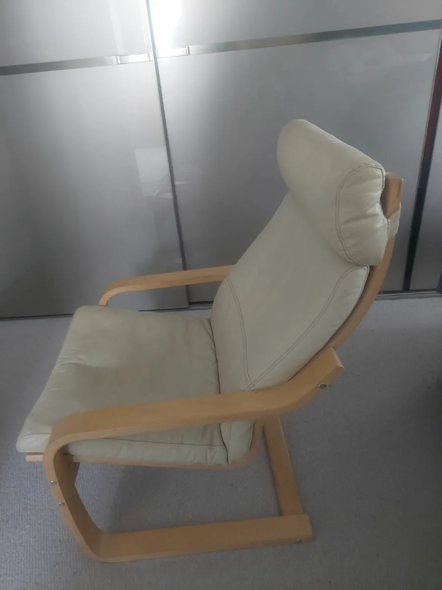 Ikea relaxing reading or nursing chair - free to c - Image 2