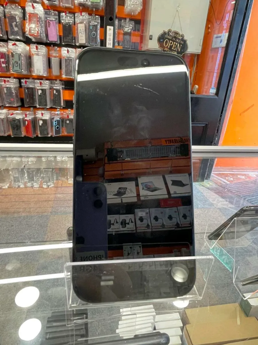 IPHONE 15 128GB 1 YEAR WARRANTY UNLOCKED - Image 2