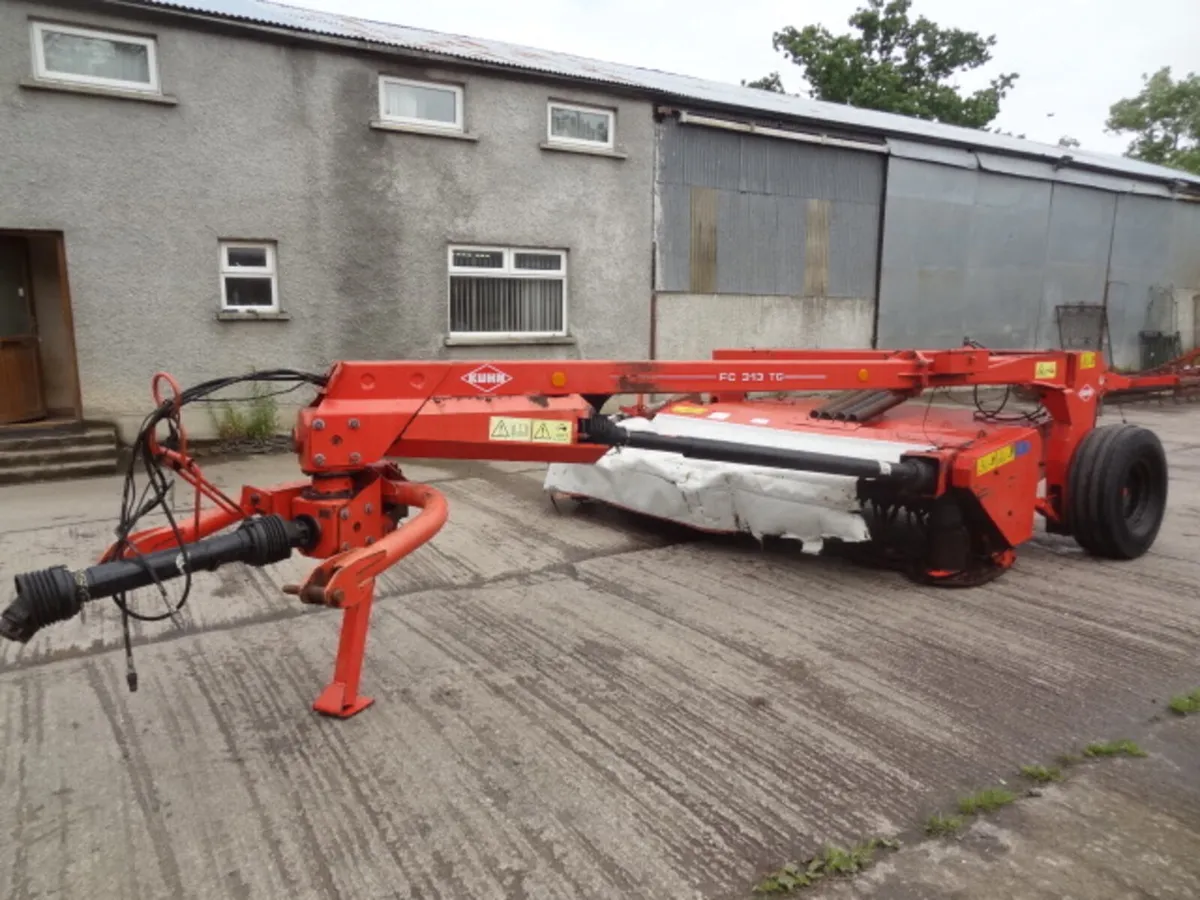 Kuhn FC313 TC Trailed 10FT Mower Conditioner - Image 1