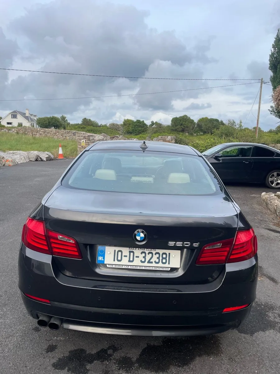 2010 BMW 520d - Image 4