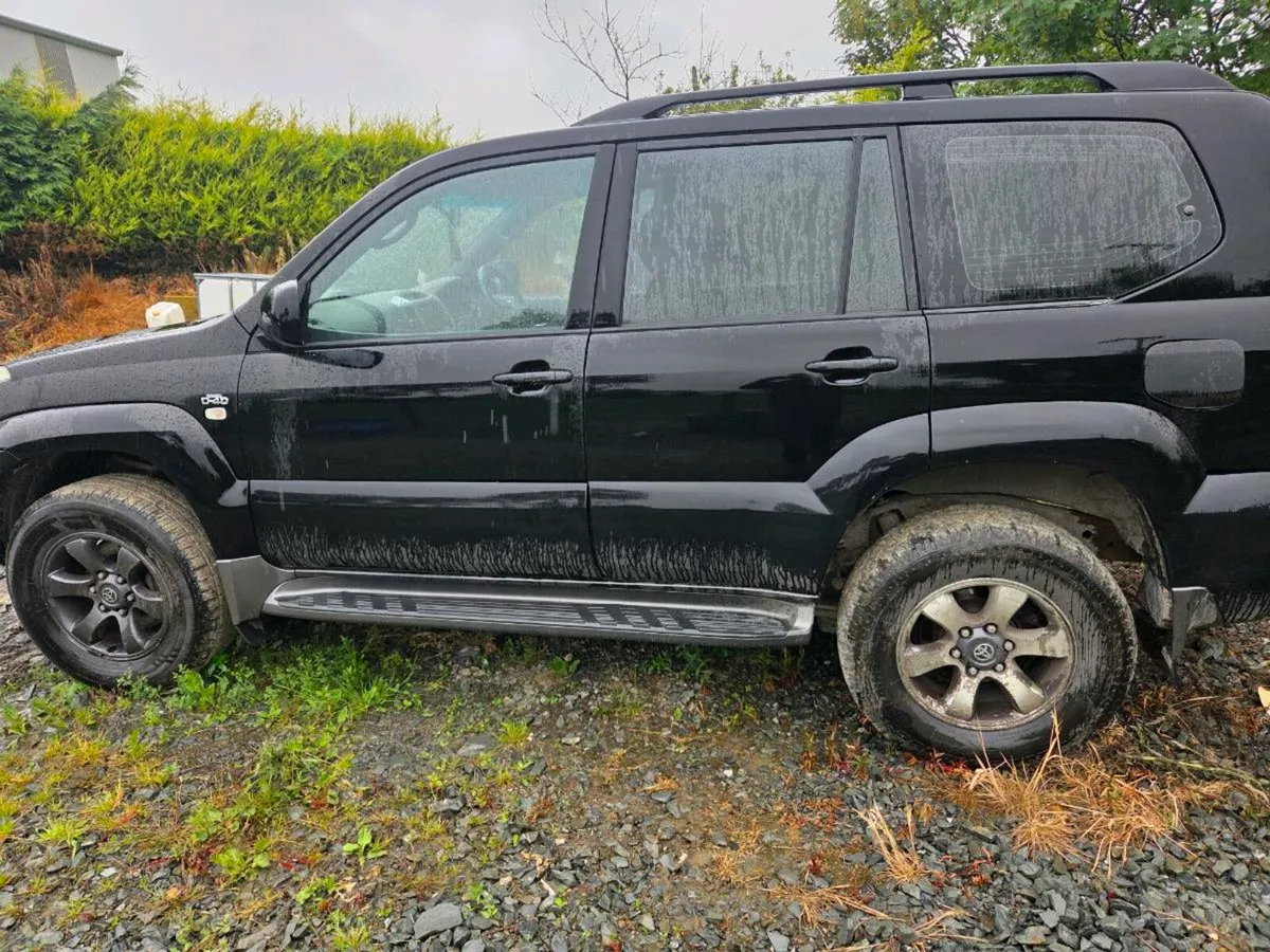 Toyota land cruiser - Image 1