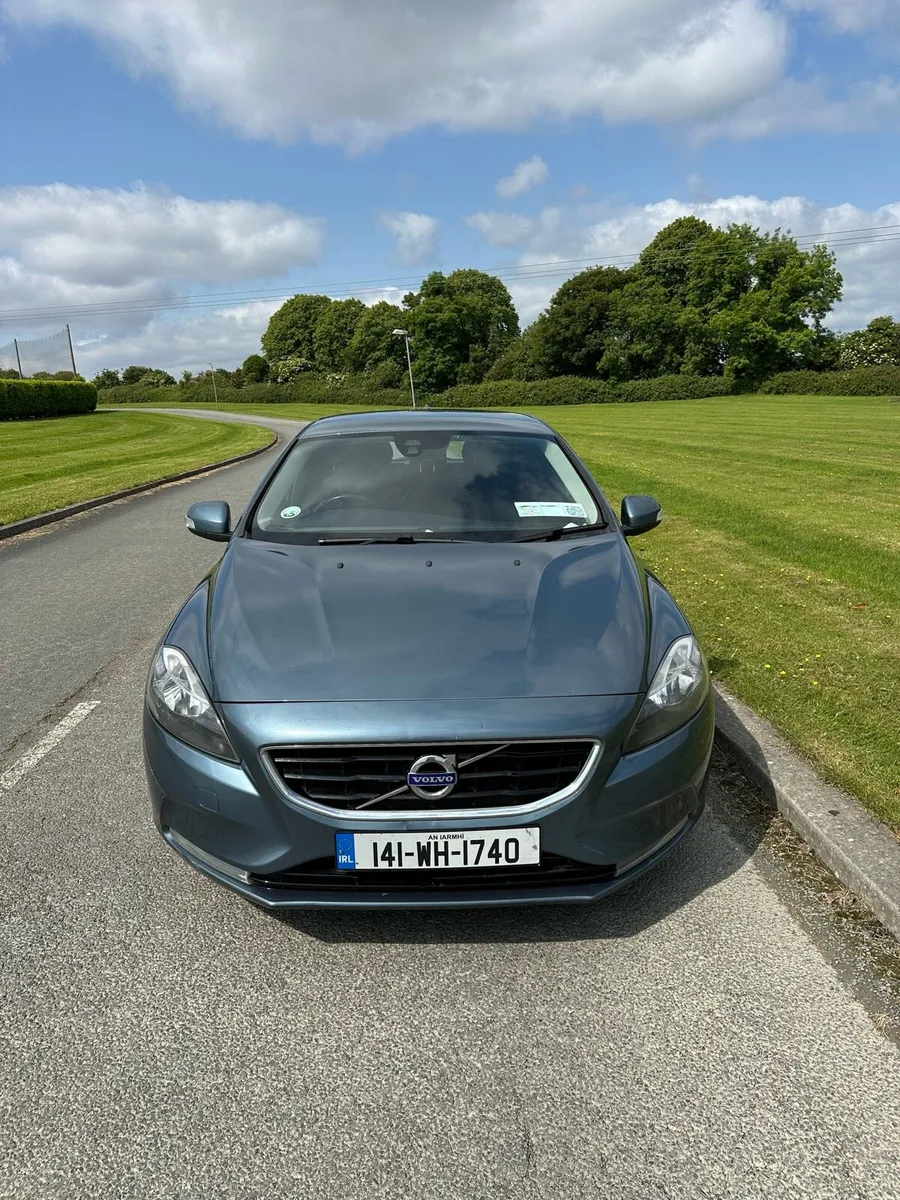 Volvo V40 2014 NCT 02/26 - Image 2