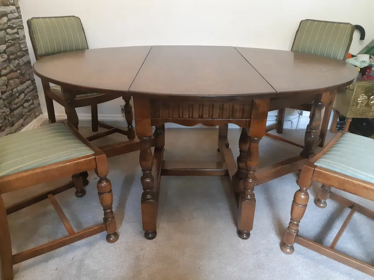Mid Century Oval Oak Dropleaf Table & Chairs. - Image 1