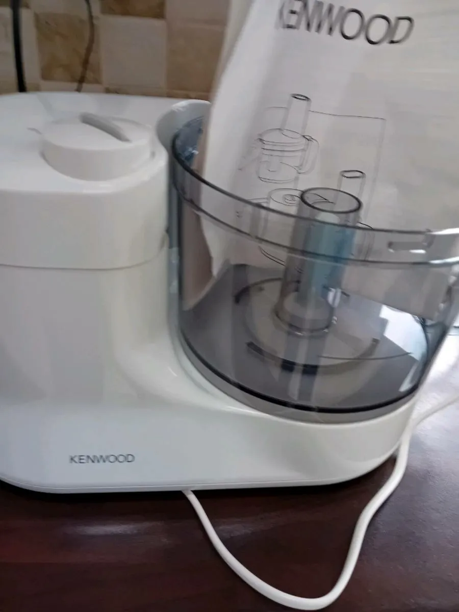 SMALL KENWOOD GOURMET  FOOD  MIXER  NEW  BOXED - Image 2