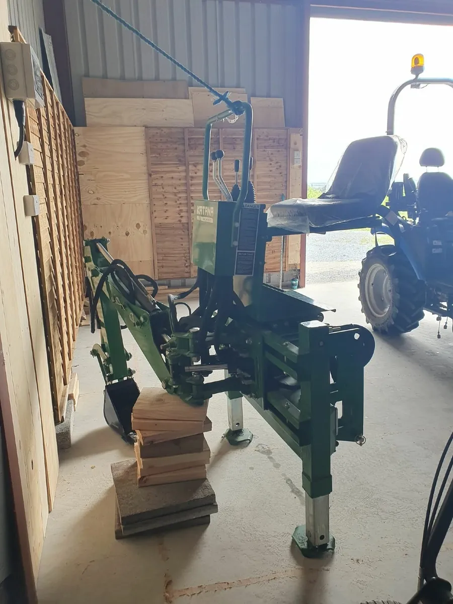 Backhoe - Image 3
