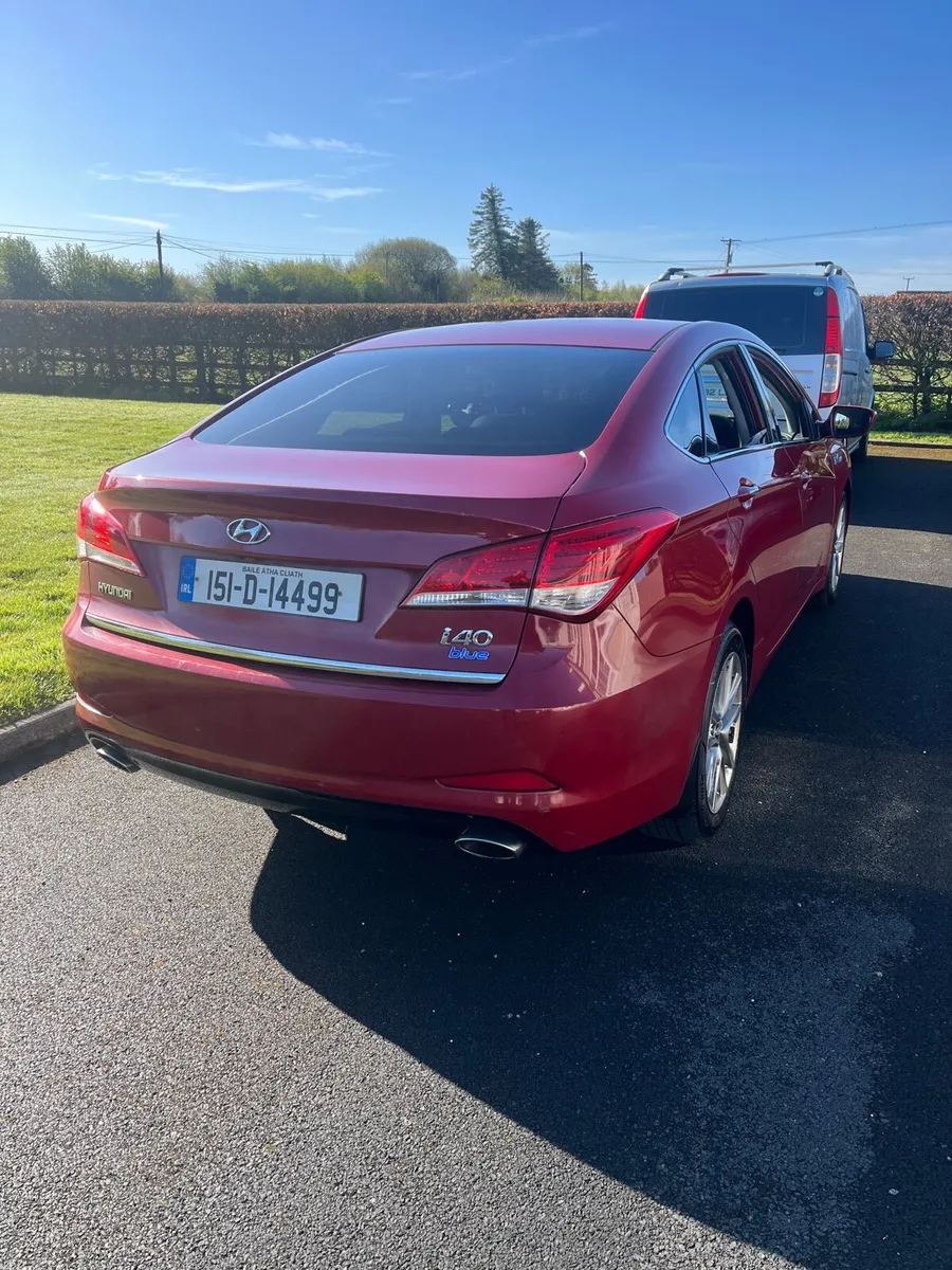 Car - Image 2