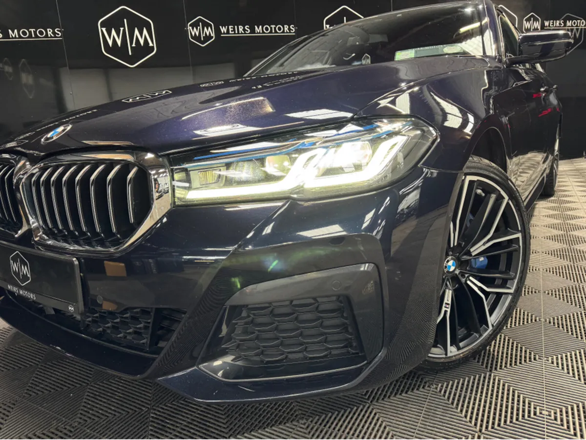 BMW 5-Series 530E M-SPORT PLUS / HARMON KARDON/ SU - Image 4