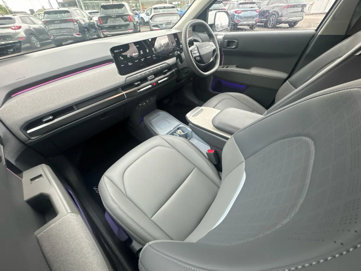 Kia EV3 EARTH K3 LONG RANGE - Image 4