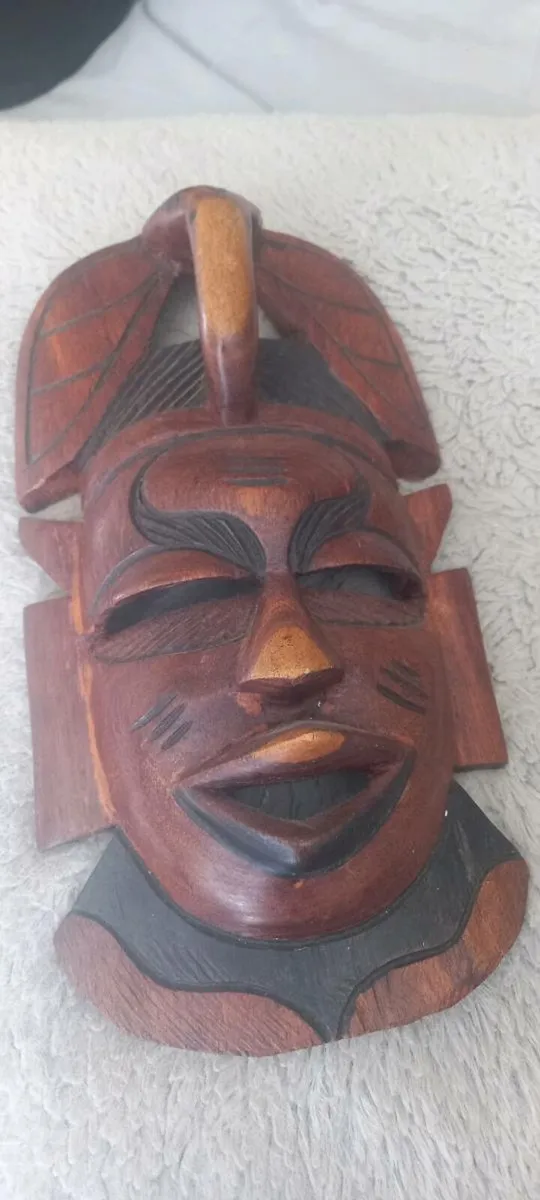African Hardwood Handmade Tribal Mask - Image 1