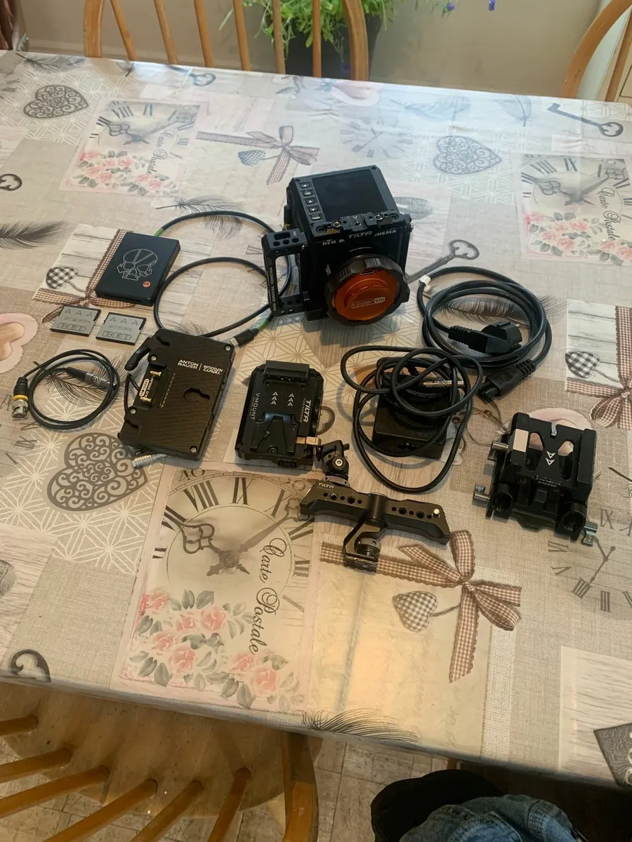 Red Komodo 6K Ready To Shoot Kit - Image 2