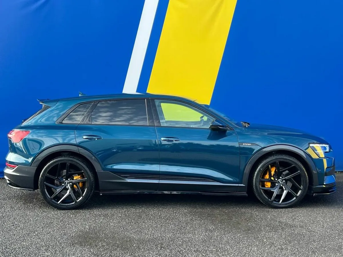 Audi e-tron 50 QUATTRO RS-PERFORMANCE // FULL SERV - Image 2