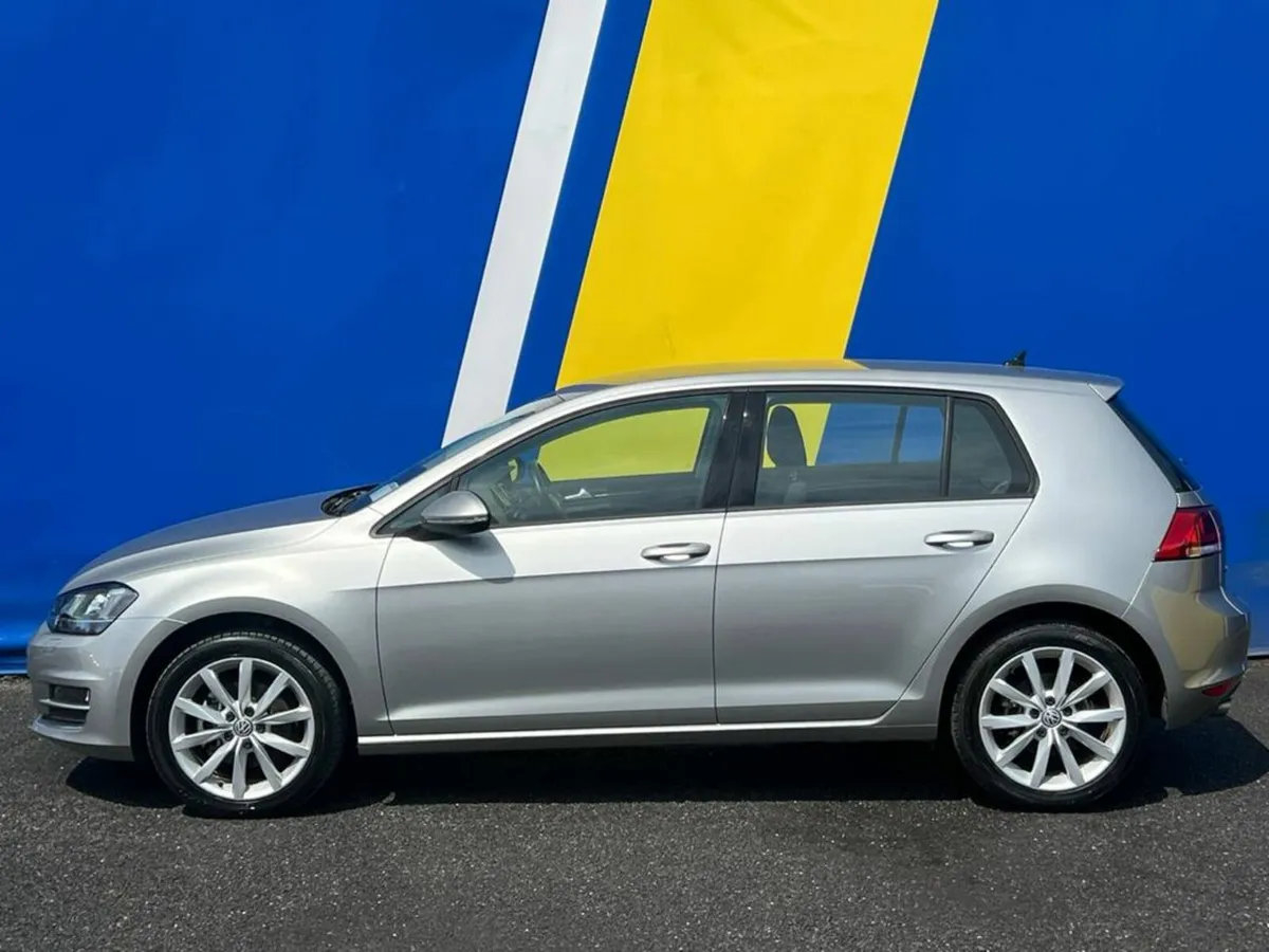Volkswagen Golf HIGHLINE 1.4 TSI AUTO // LOW MILEA - Image 3