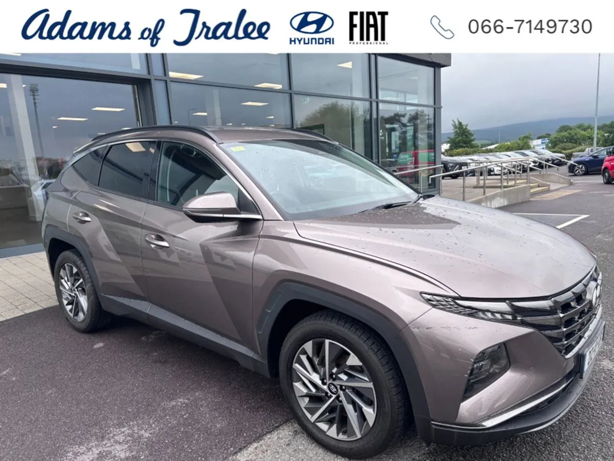 Hyundai Tucson Ix35 Executive Plus 5DR - Image 1