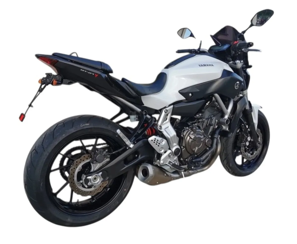 Yamaha MT07 - Image 3