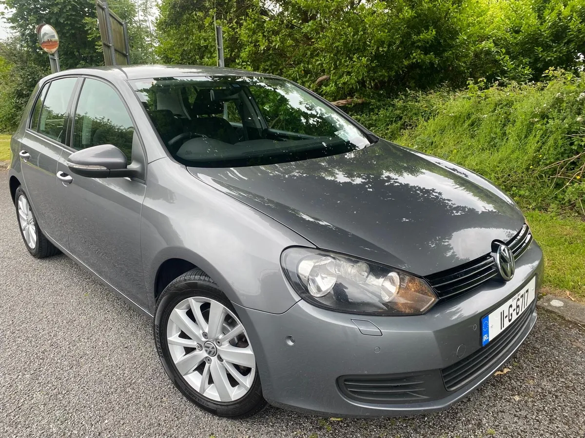 Golf New Nct Mint Condition - Image 1