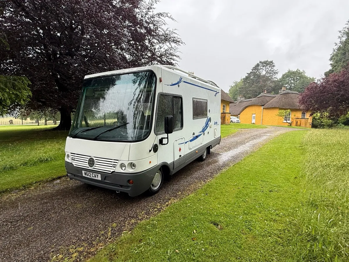 NIESMANN + BISCHOFF 4 BERTH - Image 2