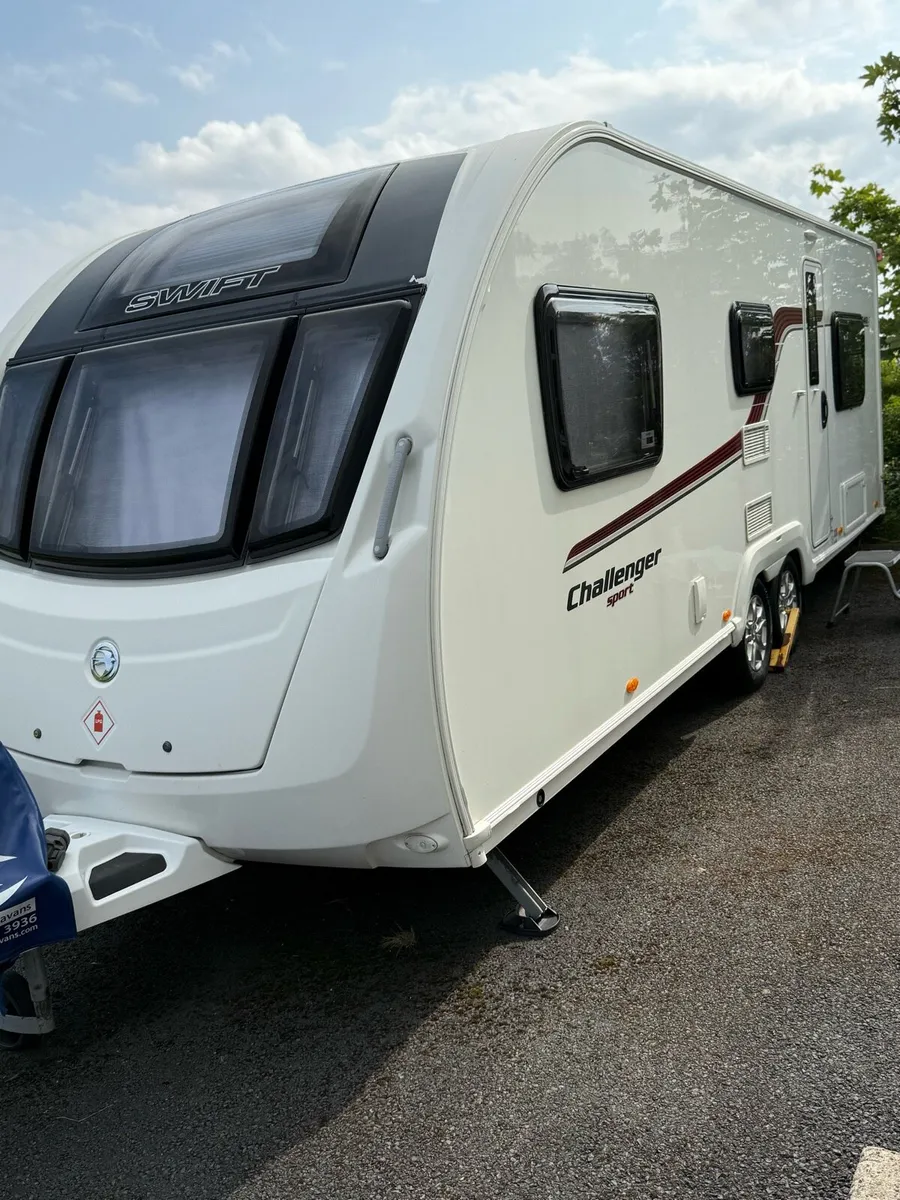 Swift Challenger Sport 640 Caravan - Image 1
