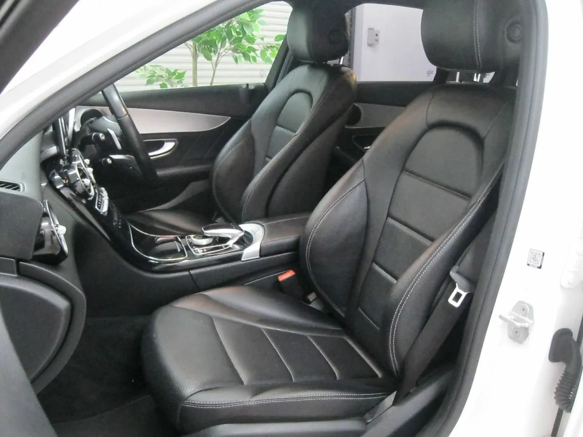 Mercedes-Benz C-Class 2016 - Image 3