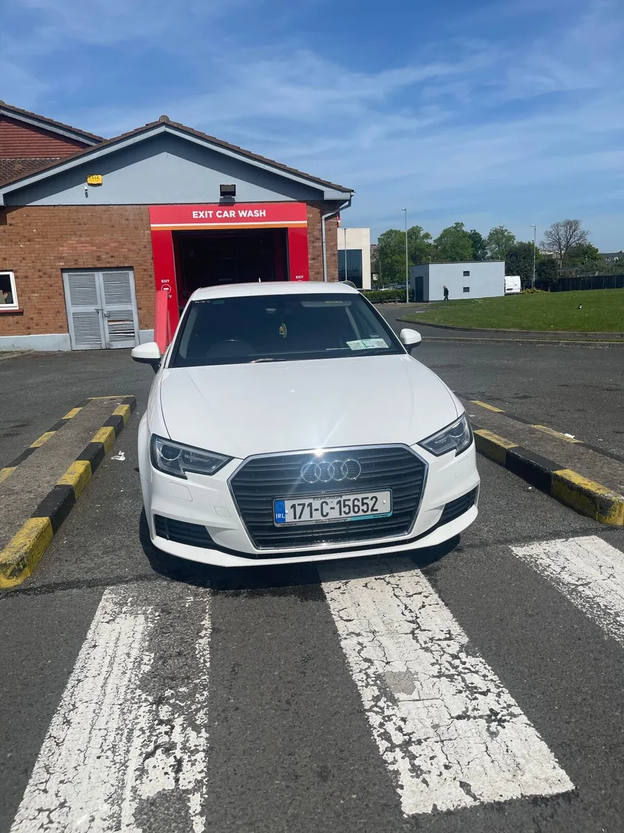 Audi A3 2017 1.6 TDI - Image 1