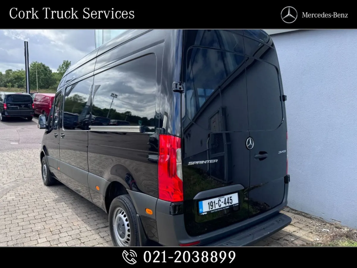 Mercedes-Benz Sprinter 214/39 High Roof FWD - Image 4