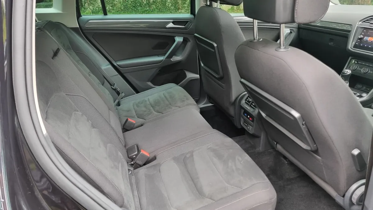 Volkswagen Tiguan 2019 - Image 3
