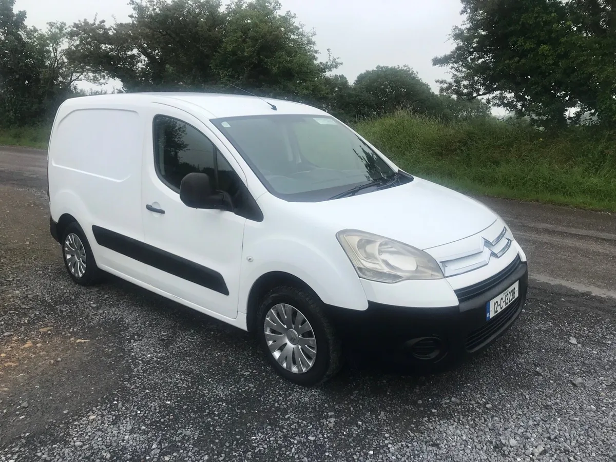 Citroen Berlingo 3 Seater *NEW DOE* - Image 1