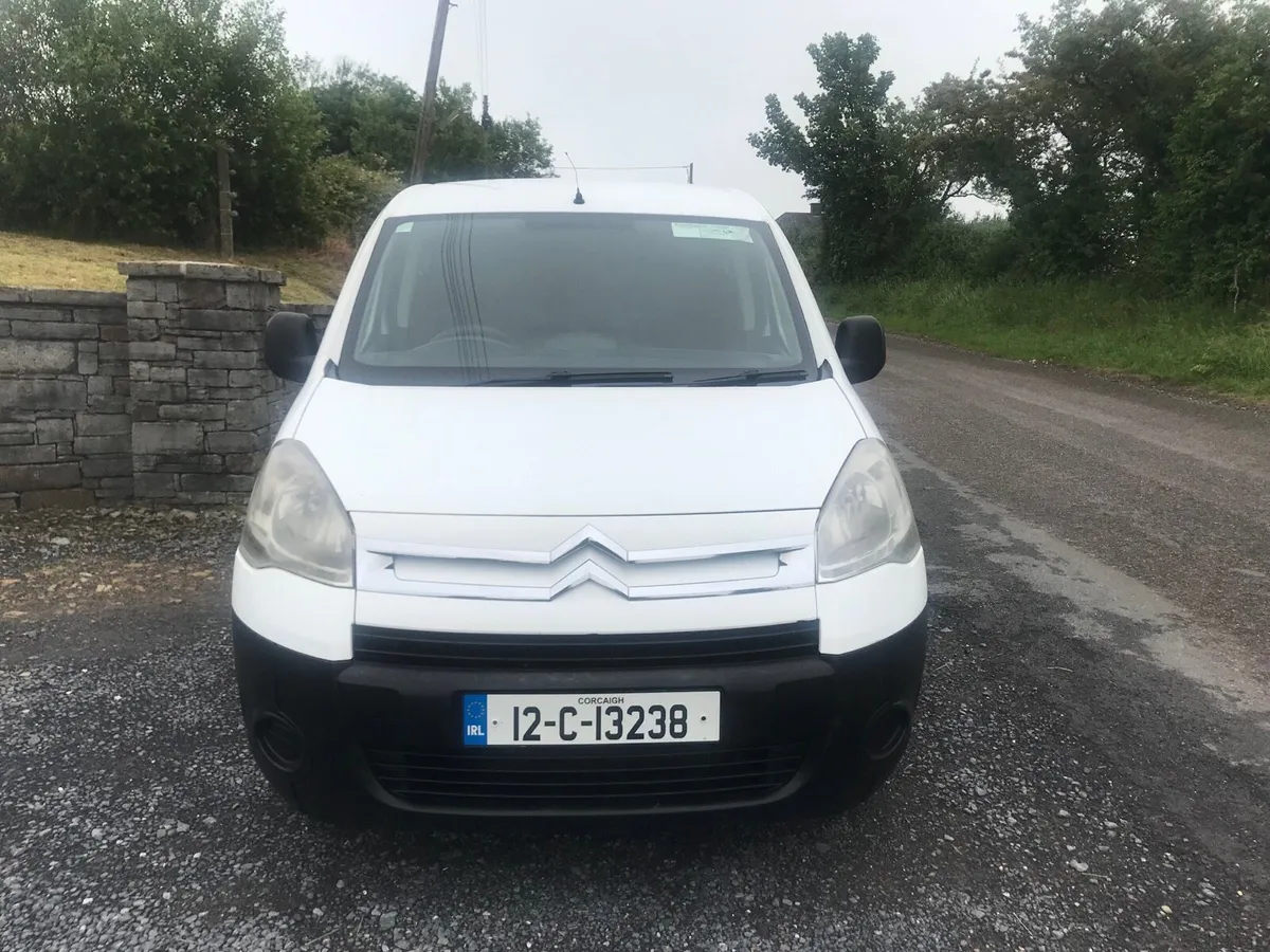 Citroen Berlingo 3 Seater *NEW DOE* - Image 2