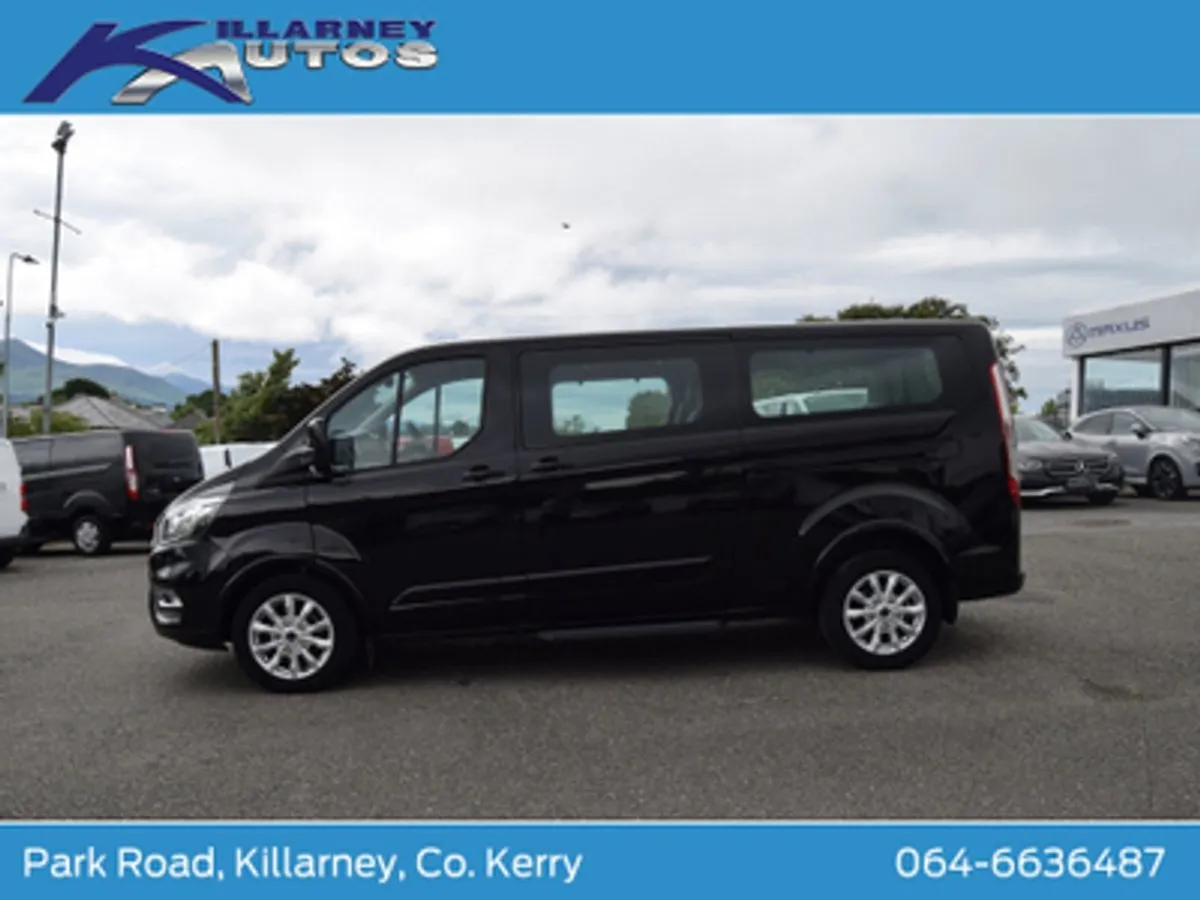 Ford Tourneo Custom 8 Seat LWB Limited 2.0tdci 13 - Image 4