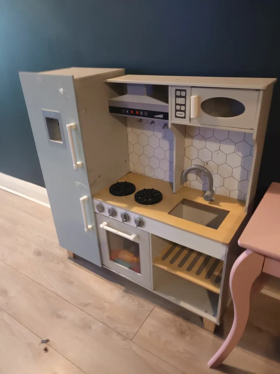 Kids play kitchen - Image 3