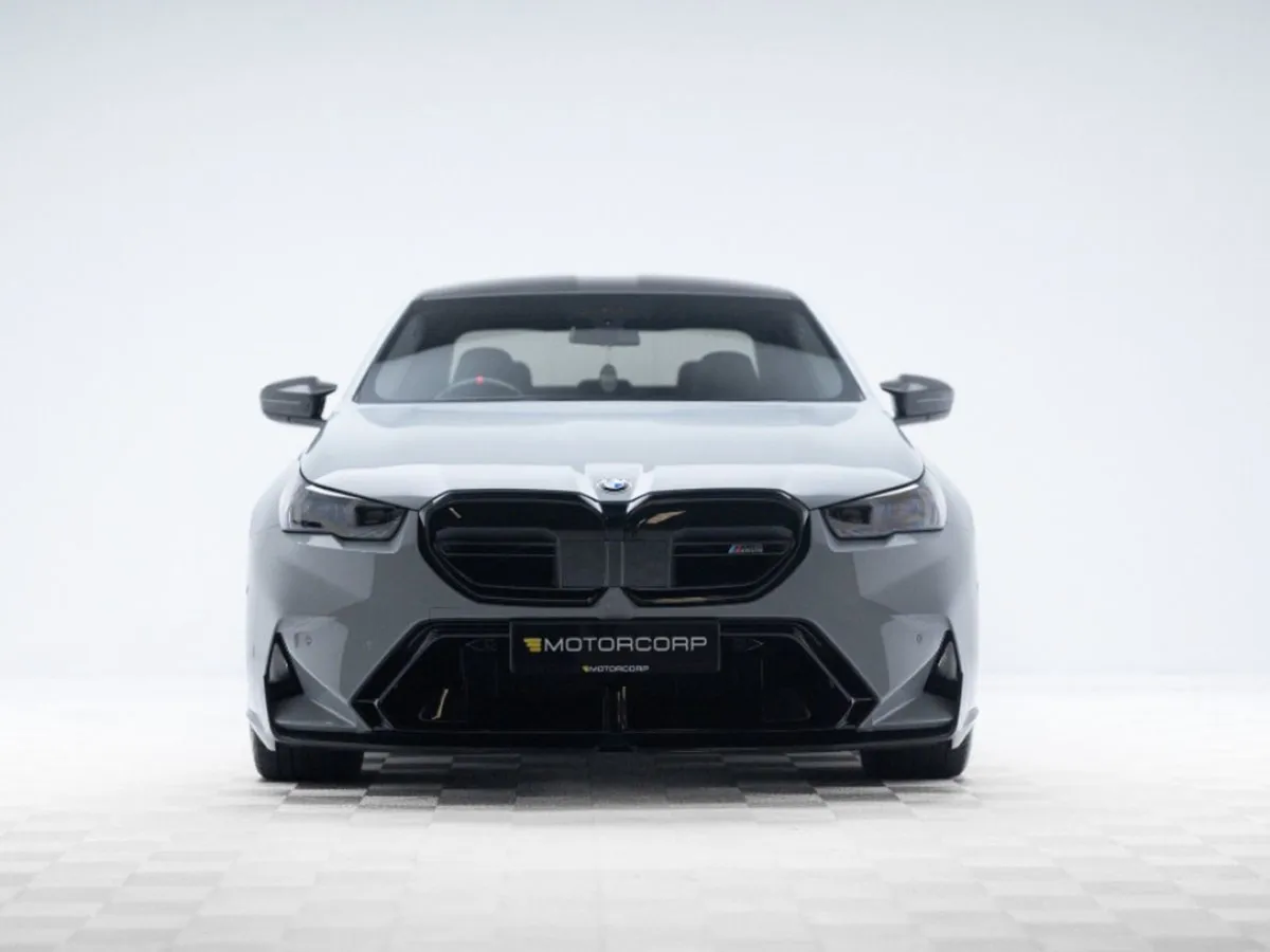 BMW M5 M5 4.4 Phev 727HP - Image 2