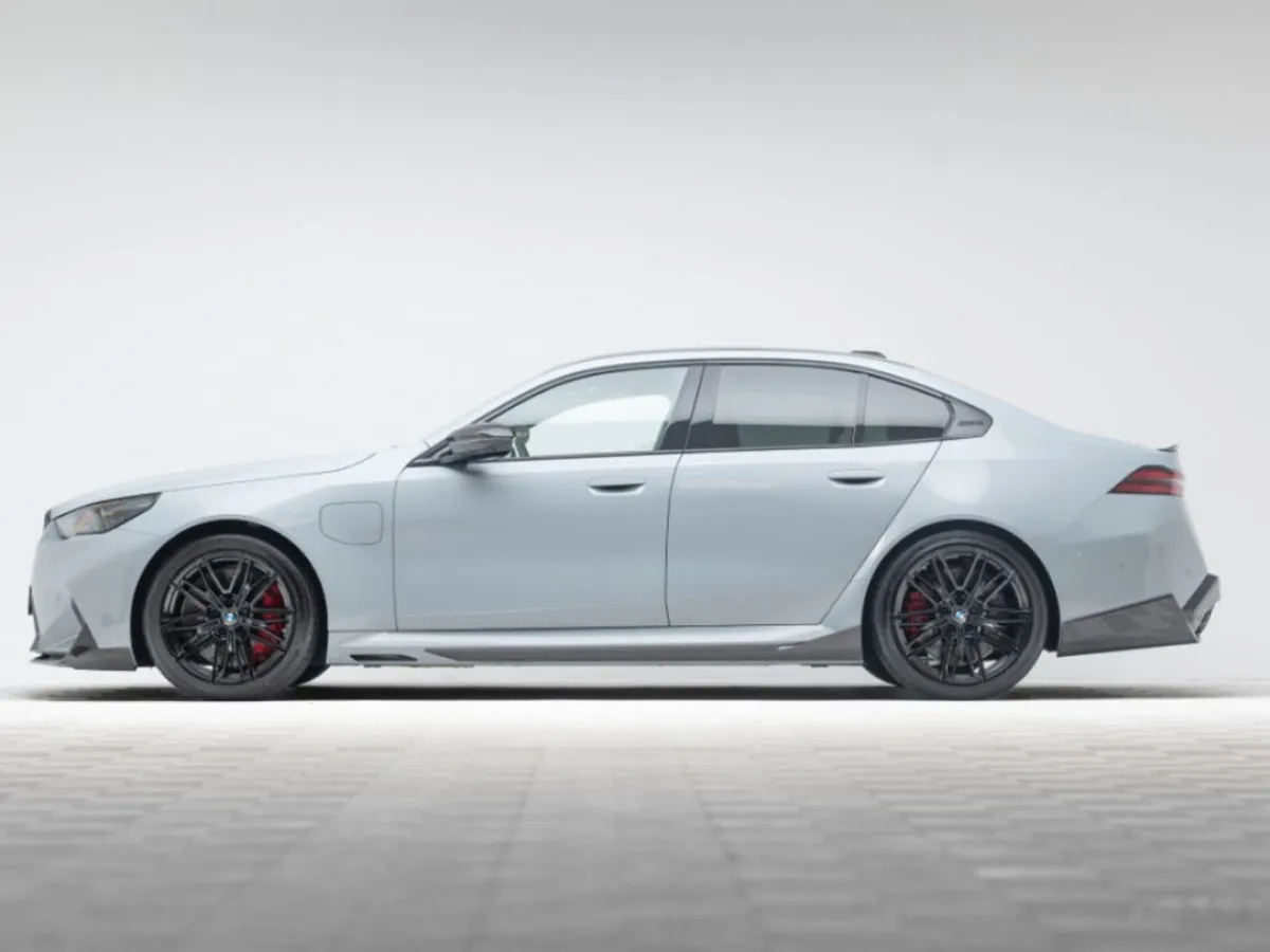 BMW M5 M5 4.4 Phev 727HP - Image 4
