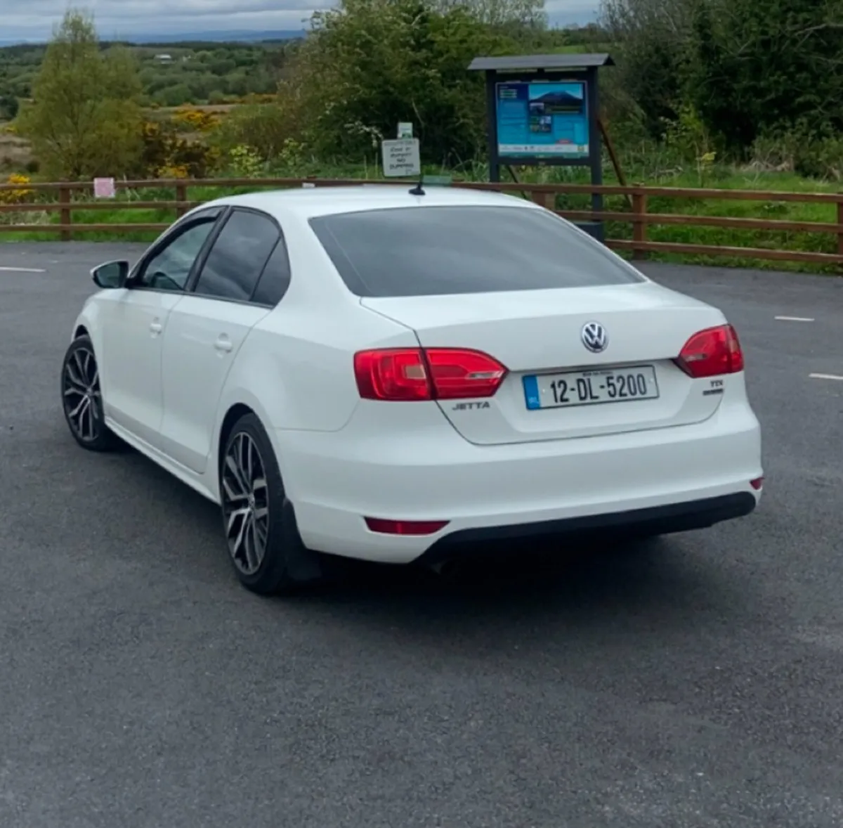 ⭐️Volkswagen jetta⭐️ - Image 3
