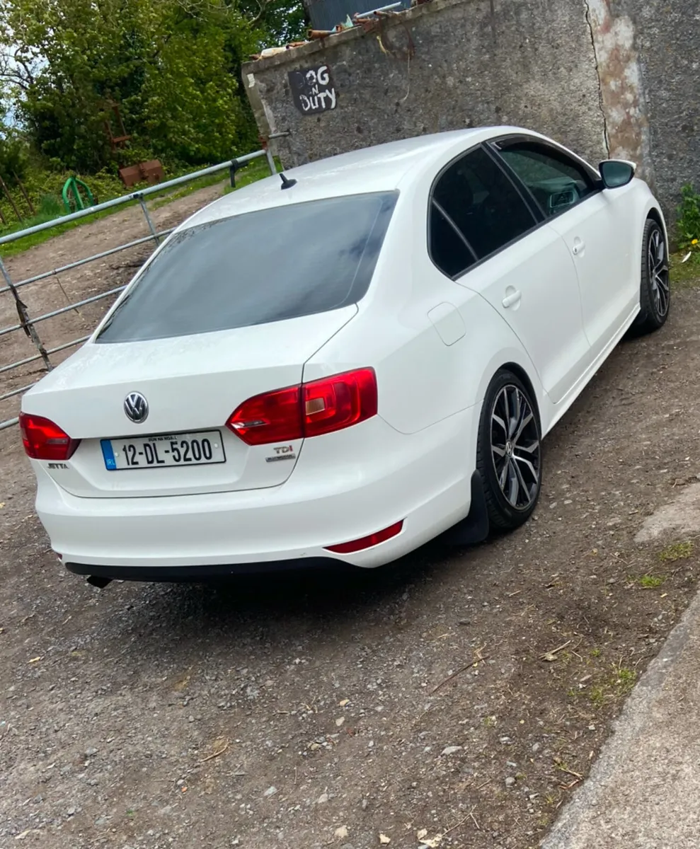 ⭐️Volkswagen jetta⭐️ - Image 4