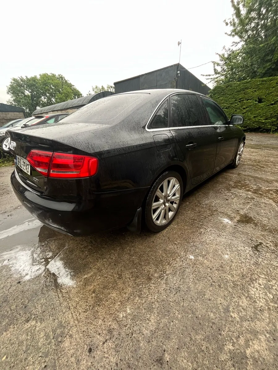 2008 Audi a4 - Image 2
