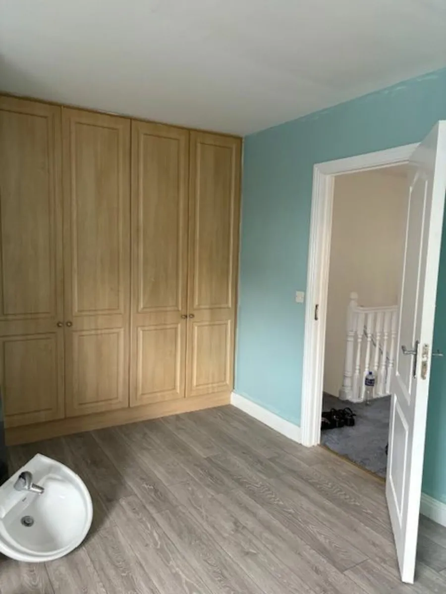 House to Let - Image 2