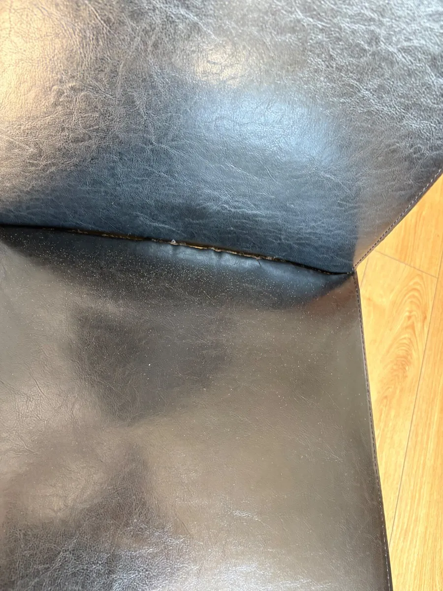 Chairs - Image 3
