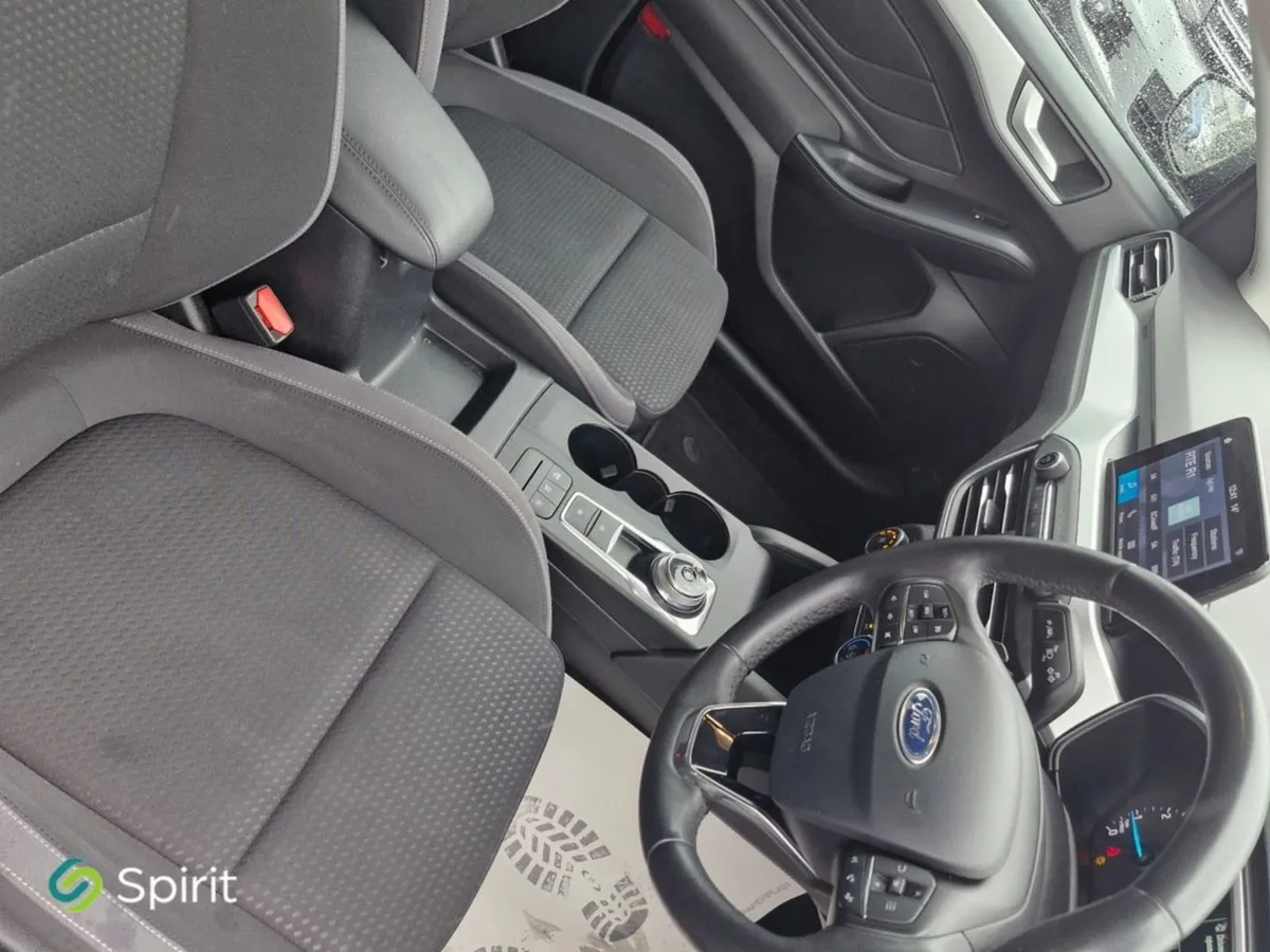 Ford Focus 1.0 Ecoboost 125PS Zetec Auto - Image 4