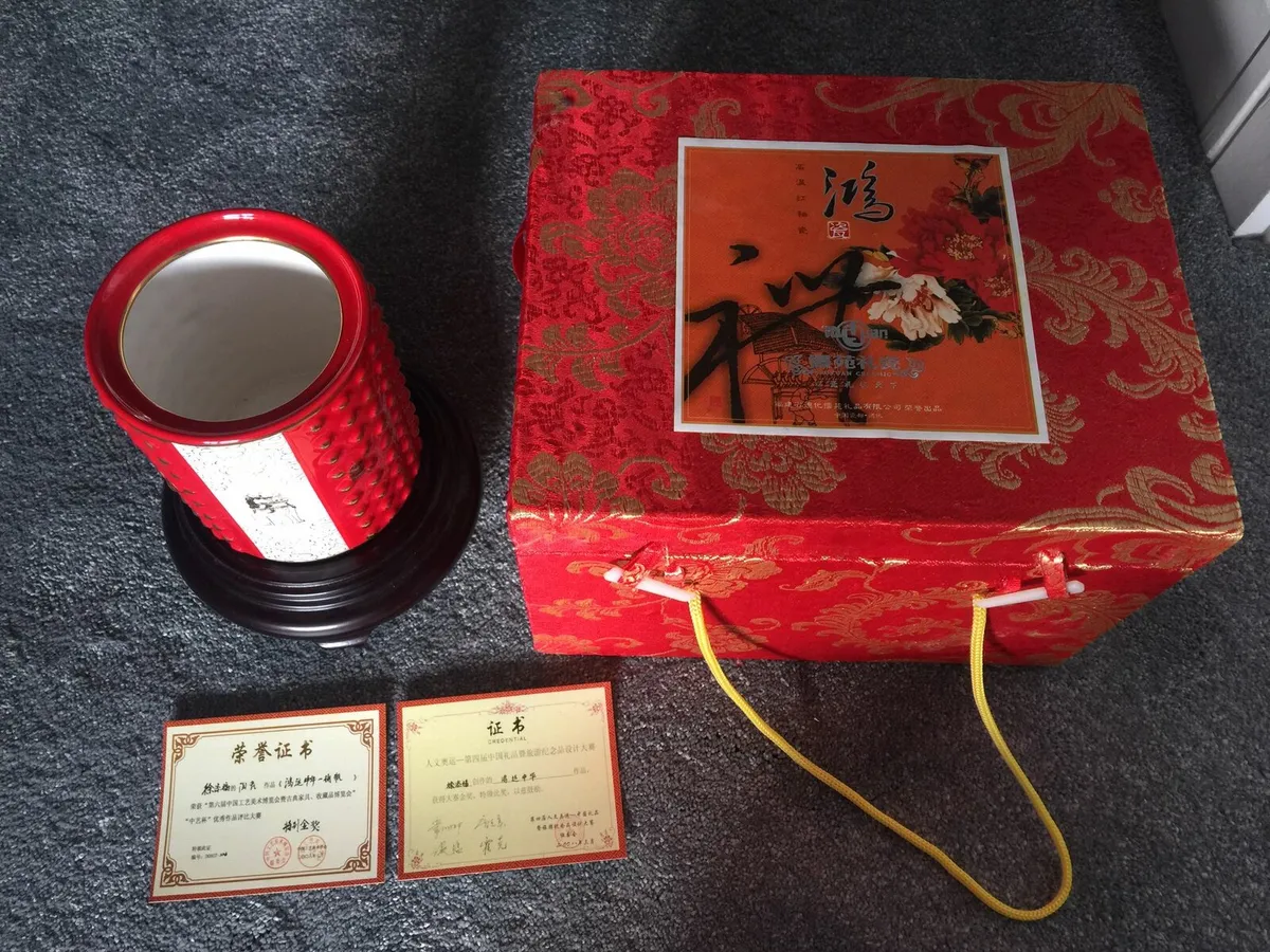 Certified ceramic decoration - Image 1