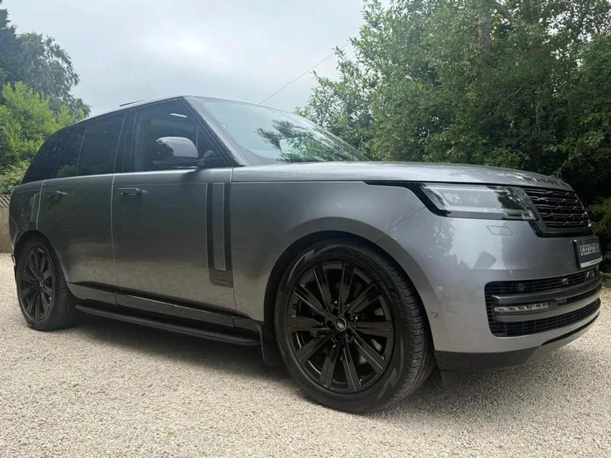 Land Rover Range Rover P550e Autobiography - Image 1