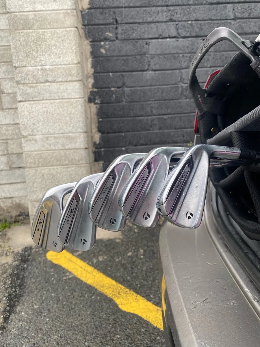 Golf Irons - Image 1