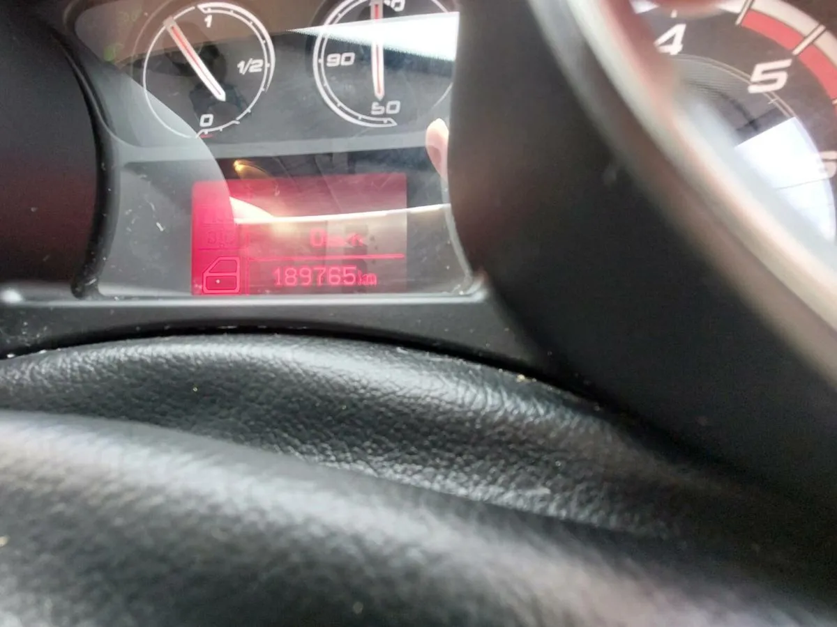 Alfa Romeo Giulietta - Image 4