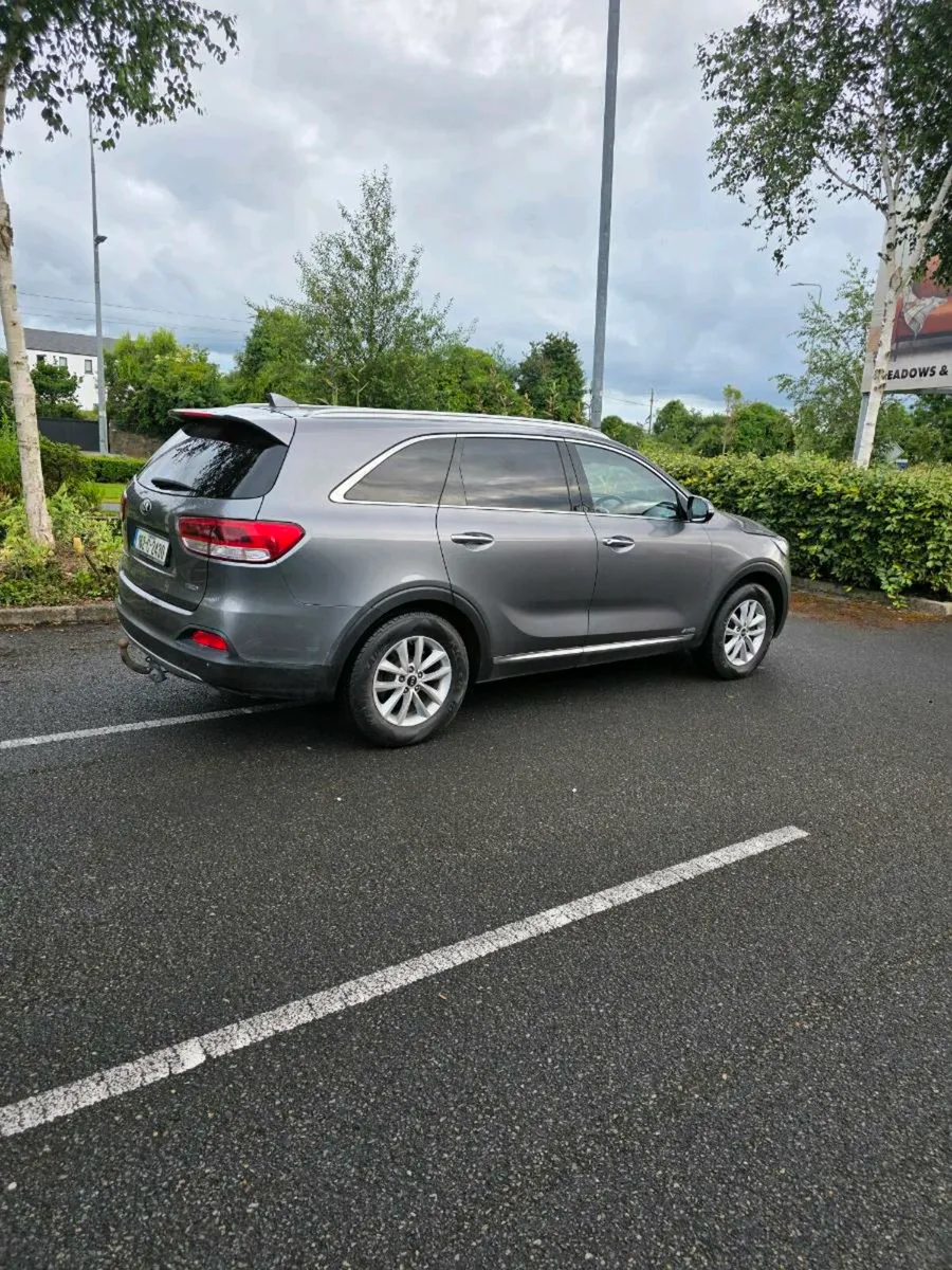 Kia sorento - Image 4