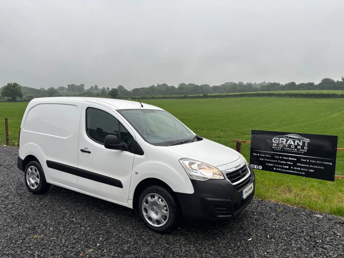 2017 (171) Puegeot Partner - NO VAT - Image 1