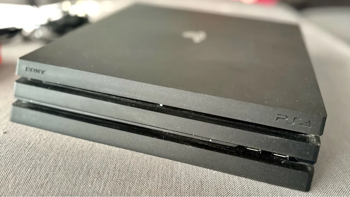 Playstation 4 Pro - Image 1