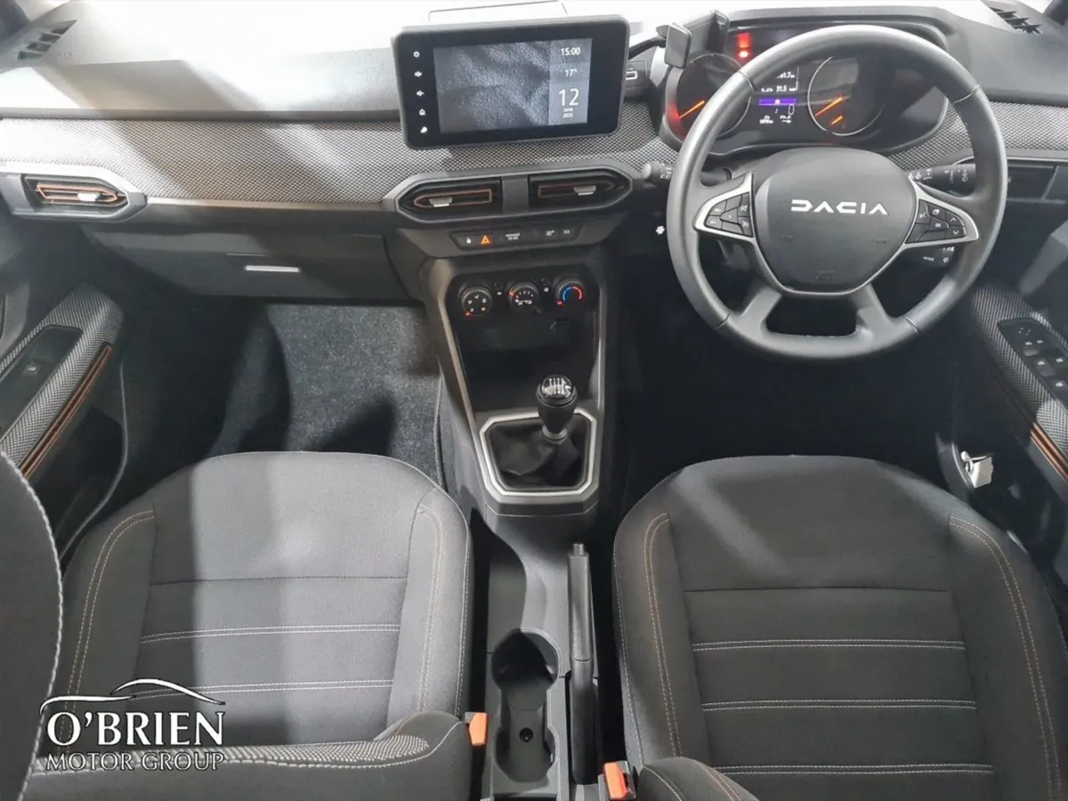 Dacia Sandero Stepway TCe 90 Stepway Expression - Image 2