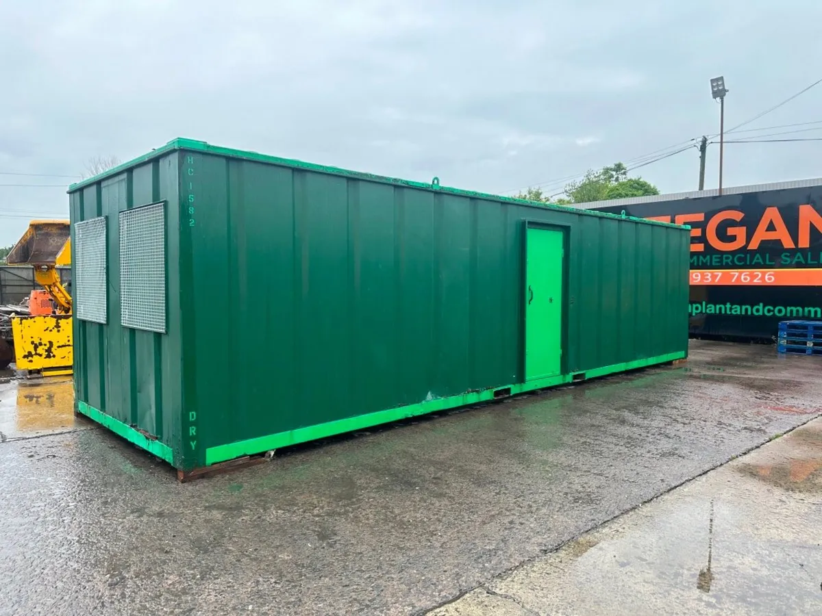 32 x 10 site changing drying room. - Image 4