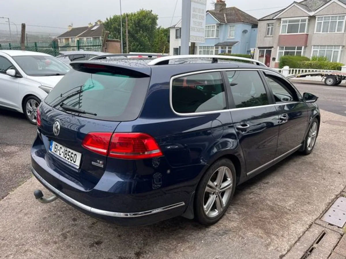 Volkswagen Passat R Line 1.4 tsi Automatic - Image 4