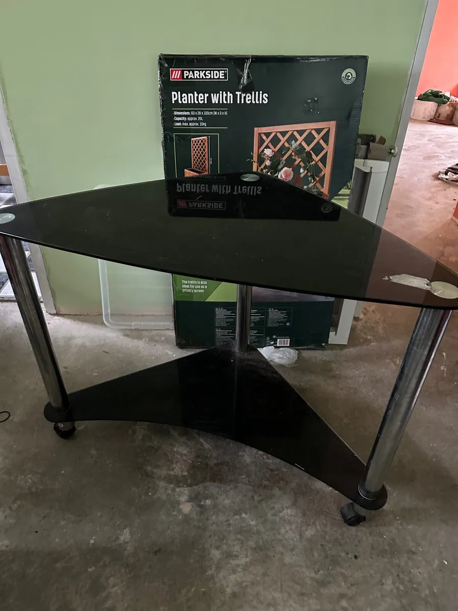 Mirror &chair - Image 1